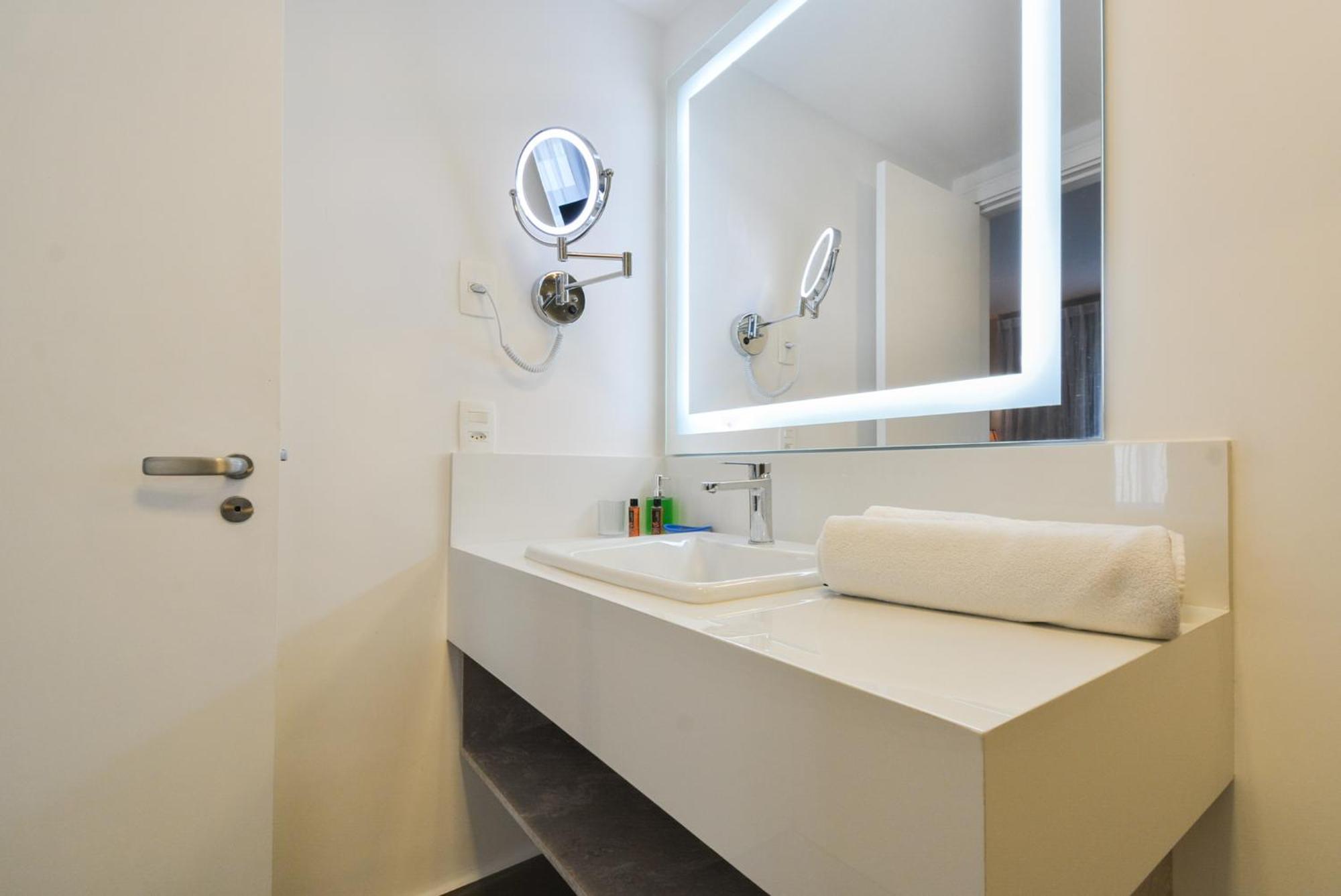 Queen Berrini Flat Apartamento